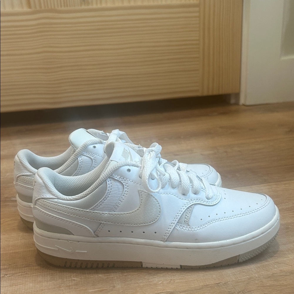 Nike Women’s Sneakers